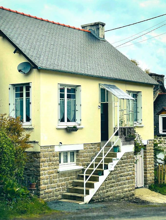 Maison Collinee Rostrenen Kültér fotó